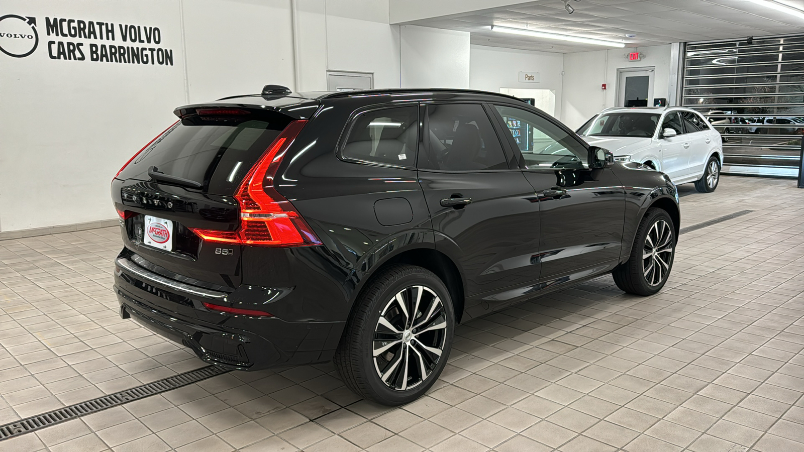 2025 Volvo XC60 Plus 4