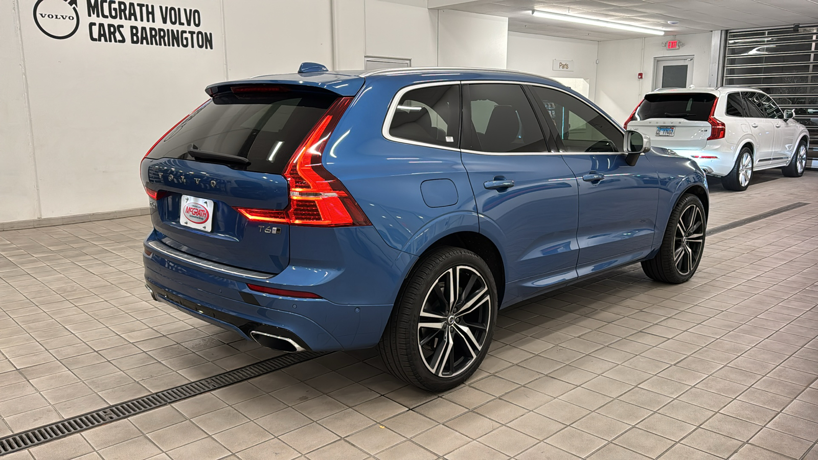 2019 Volvo XC60 R-Design 4