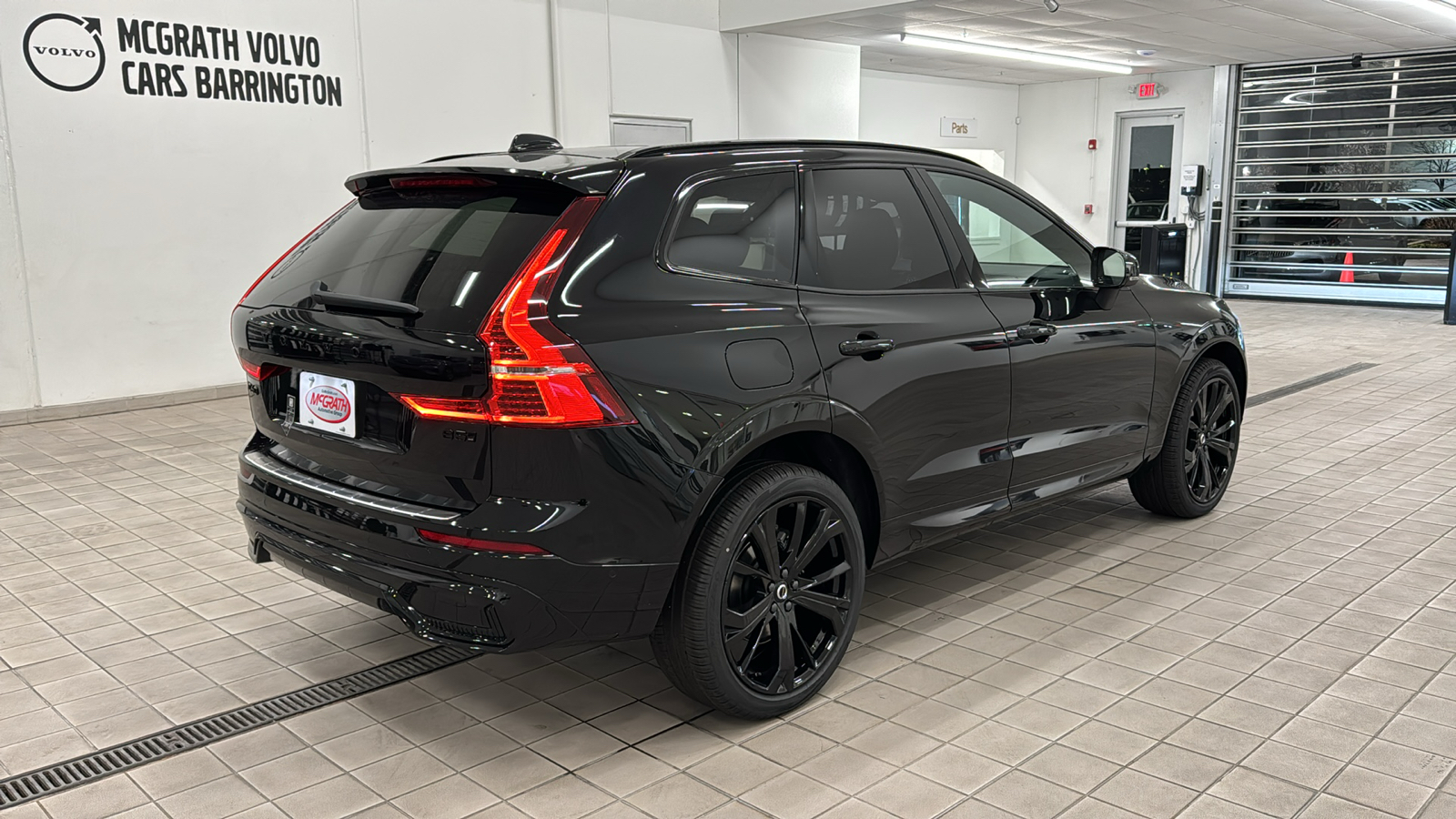 2025 Volvo XC60 Ultra Black Edition 4