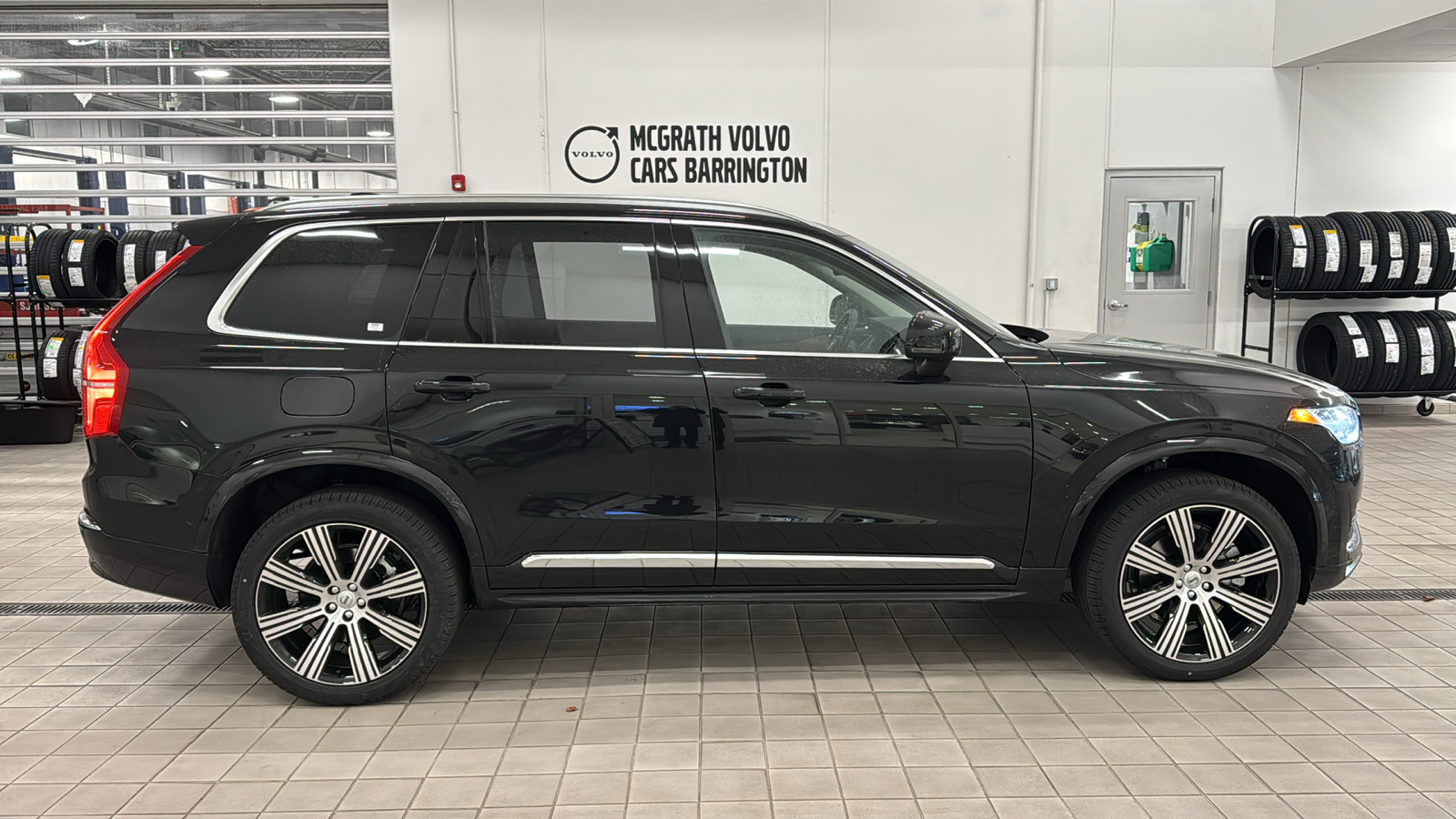 2025 Volvo XC90 Plus 3