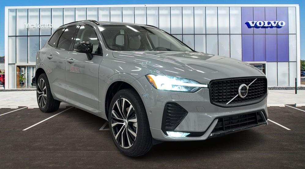 2025 Volvo XC60 Plus 1