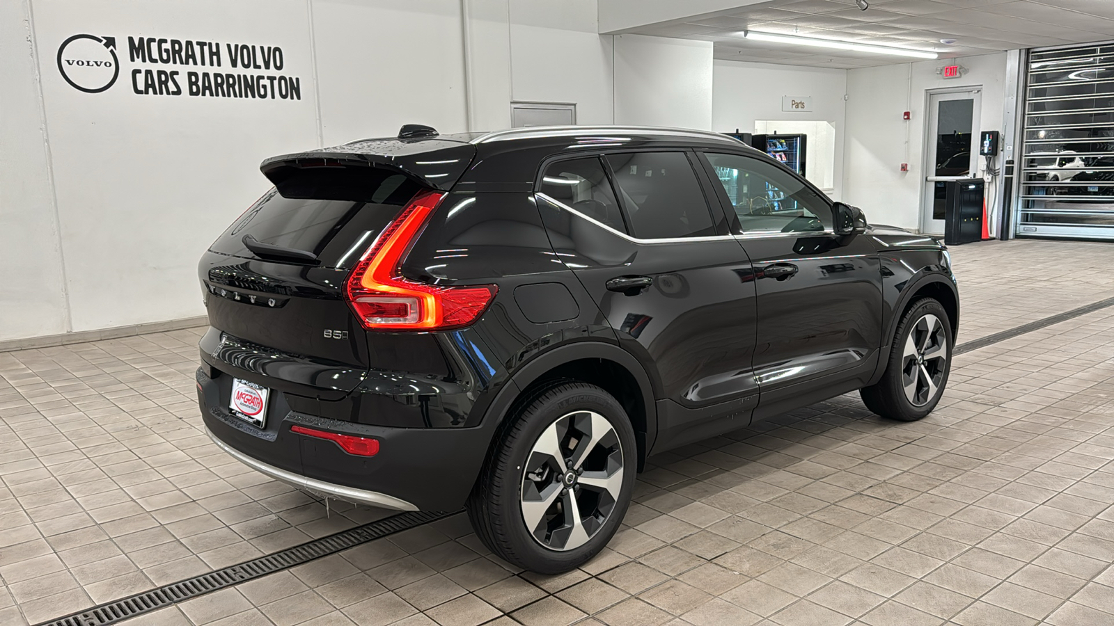 2025 Volvo XC40 Core Bright Theme 4