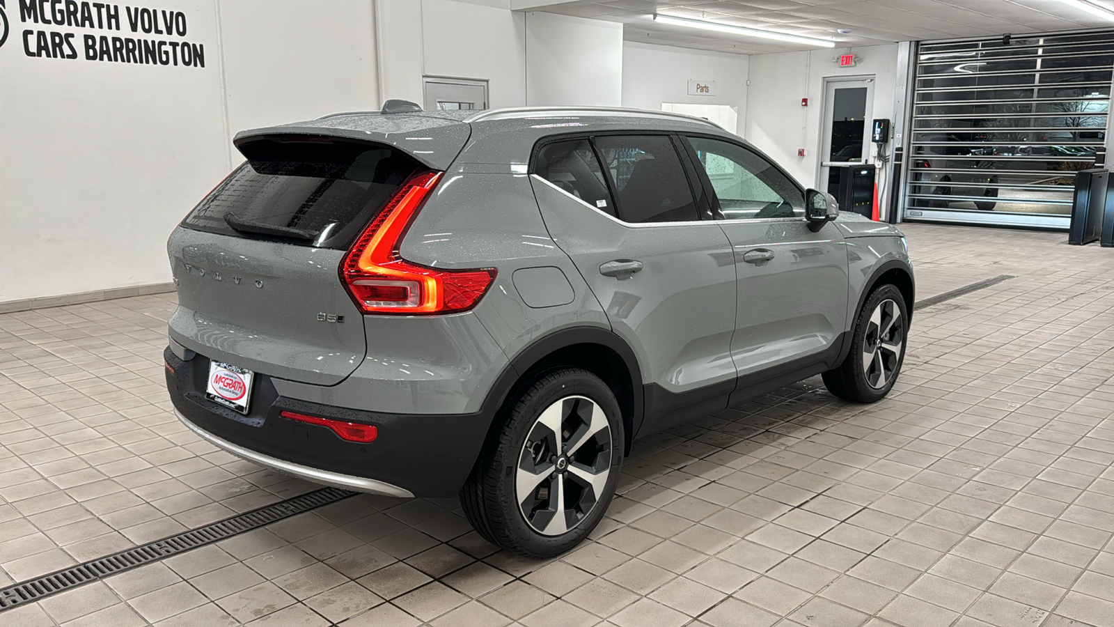 2025 Volvo XC40 Core Bright Theme 4