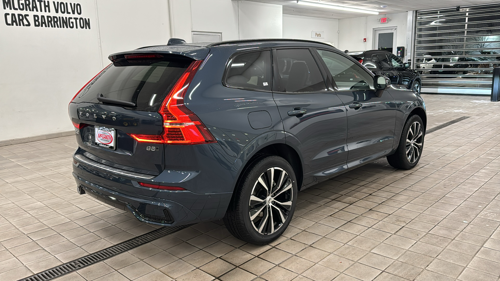 2025 Volvo XC60 Plus 4