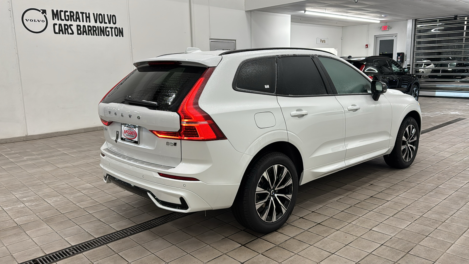 2025 Volvo XC60 Core 4