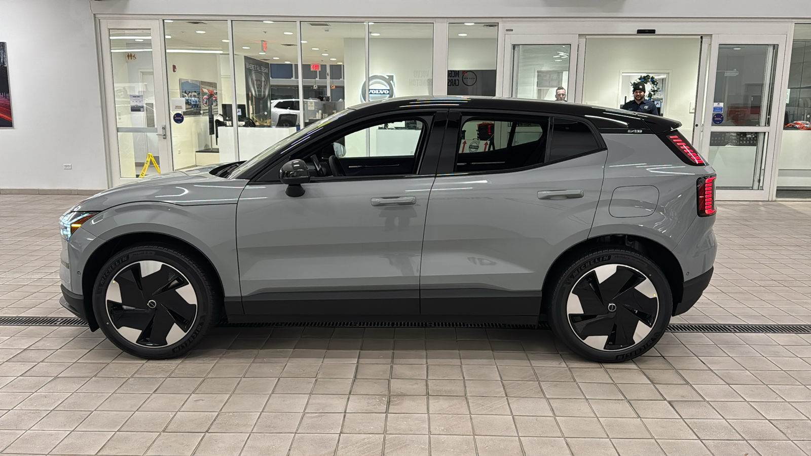 2025 Volvo EX30 Ultra 7