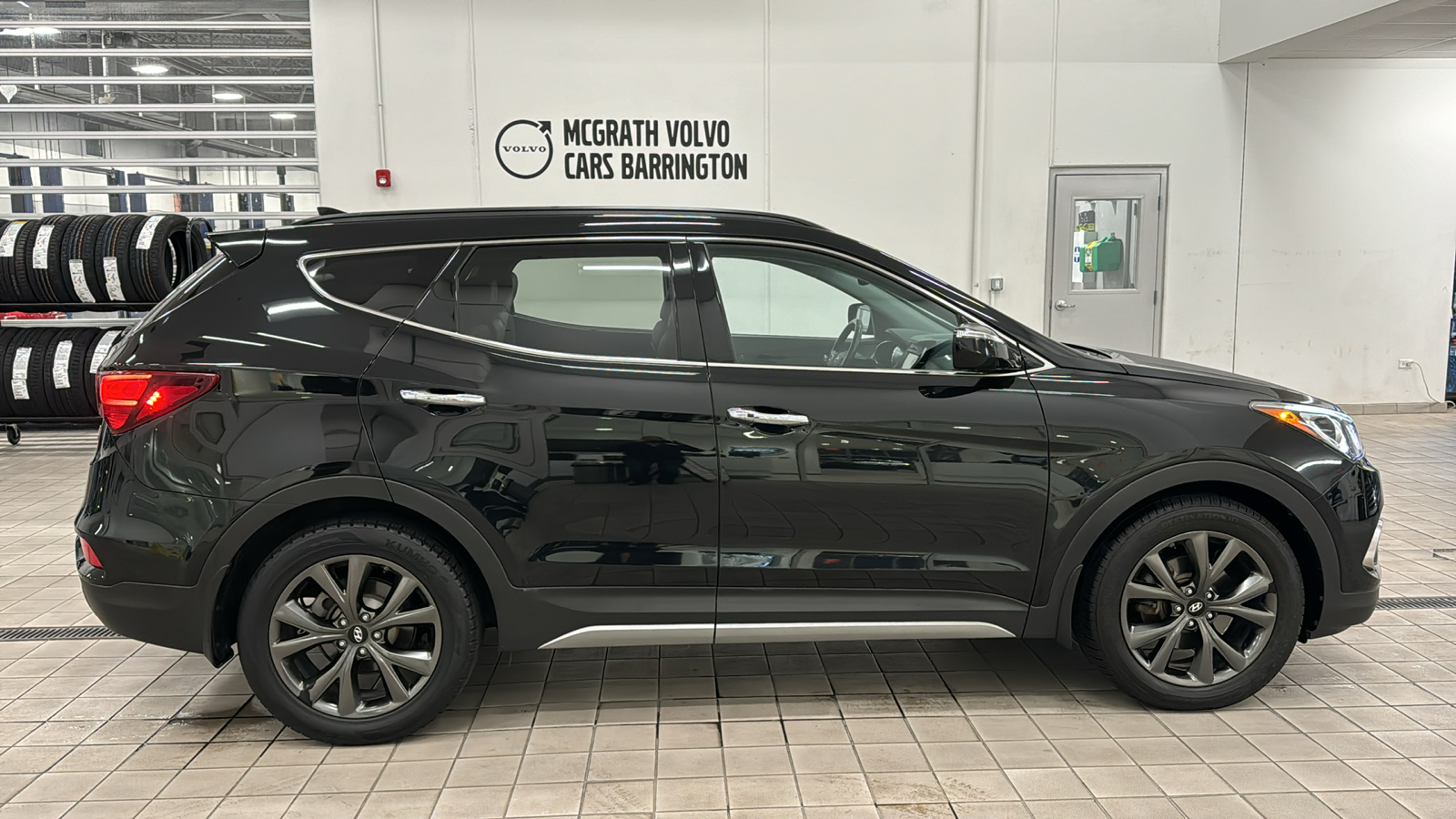 2018 Hyundai Santa Fe Sport 2.0T Ultimate 3