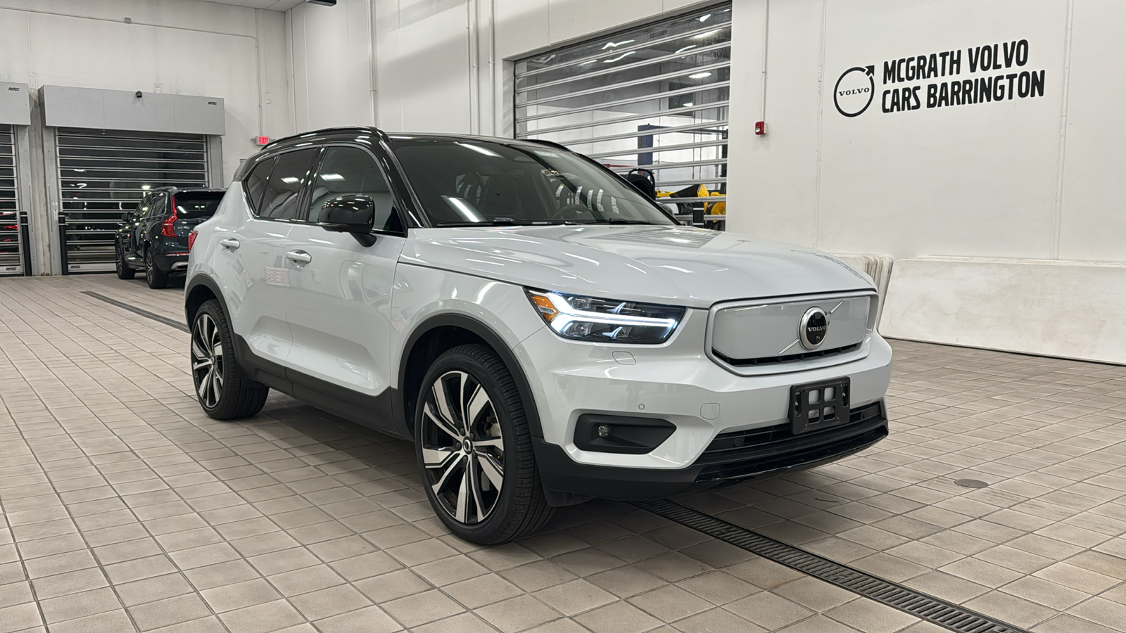 2021 Volvo XC40 Rechg Pure Elec P8 2