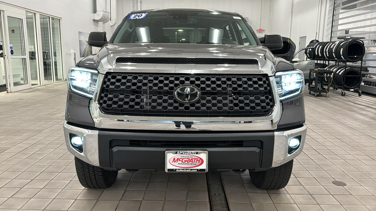 2020 Toyota Tundra 4WD SR5 9