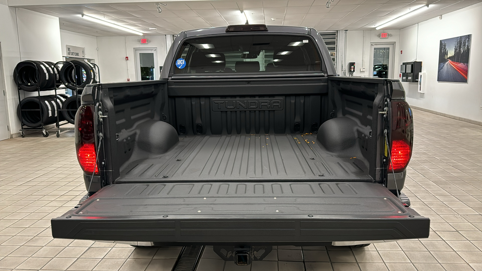 2020 Toyota Tundra 4WD SR5 26