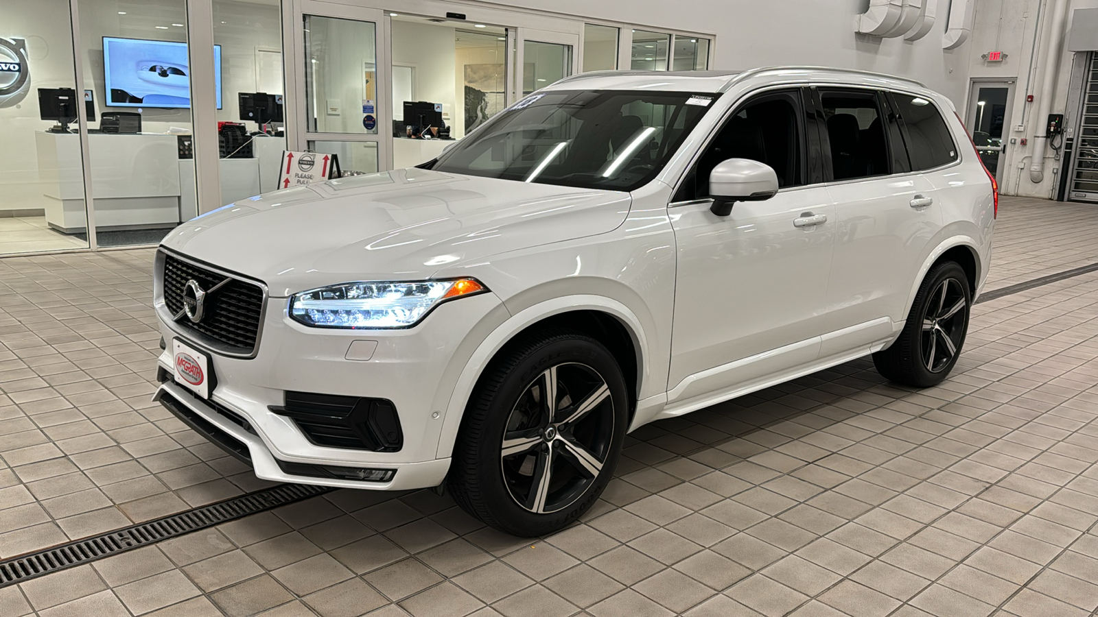 2018 Volvo XC90 R-Design 8