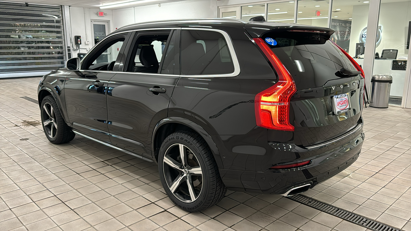 2019 Volvo XC90 R-Design 6