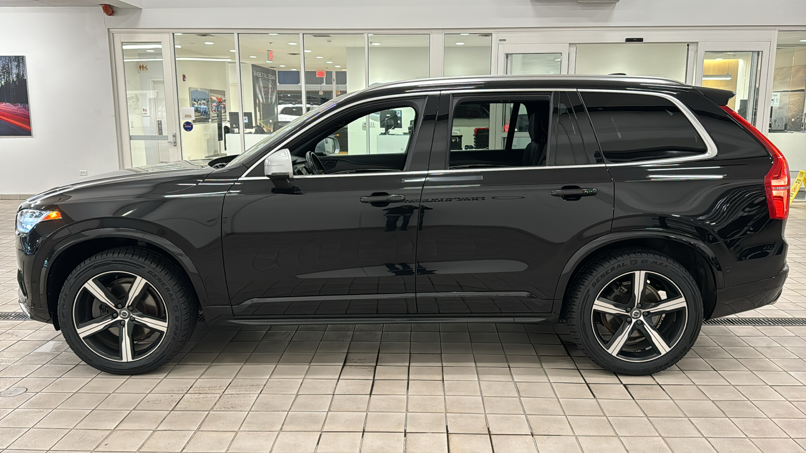 2019 Volvo XC90 R-Design 7