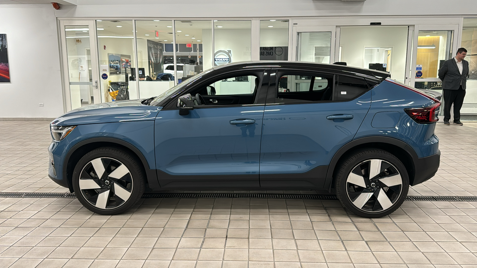 2022 Volvo C40 Recharge Pure Electric Ultimate 7