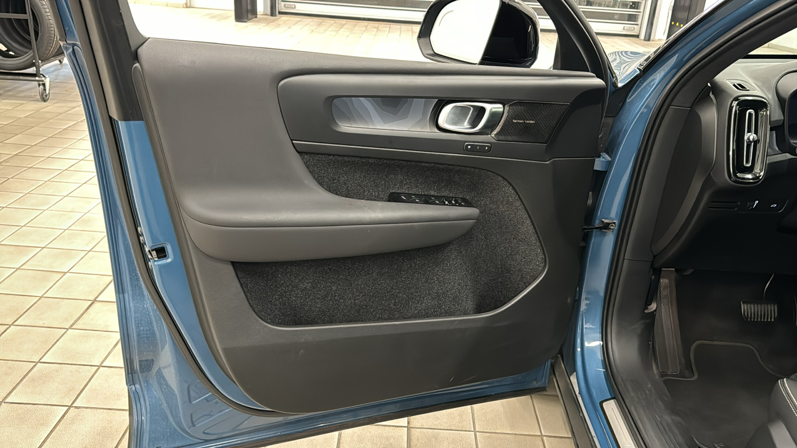 2022 Volvo C40 Recharge Pure Electric Ultimate 20