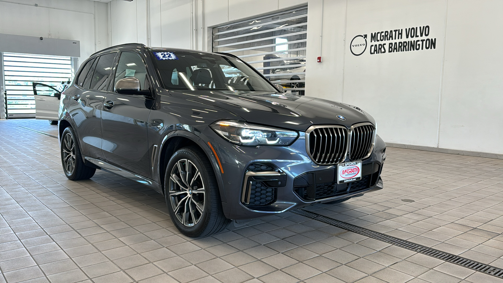 2022 BMW X5 M50i 2
