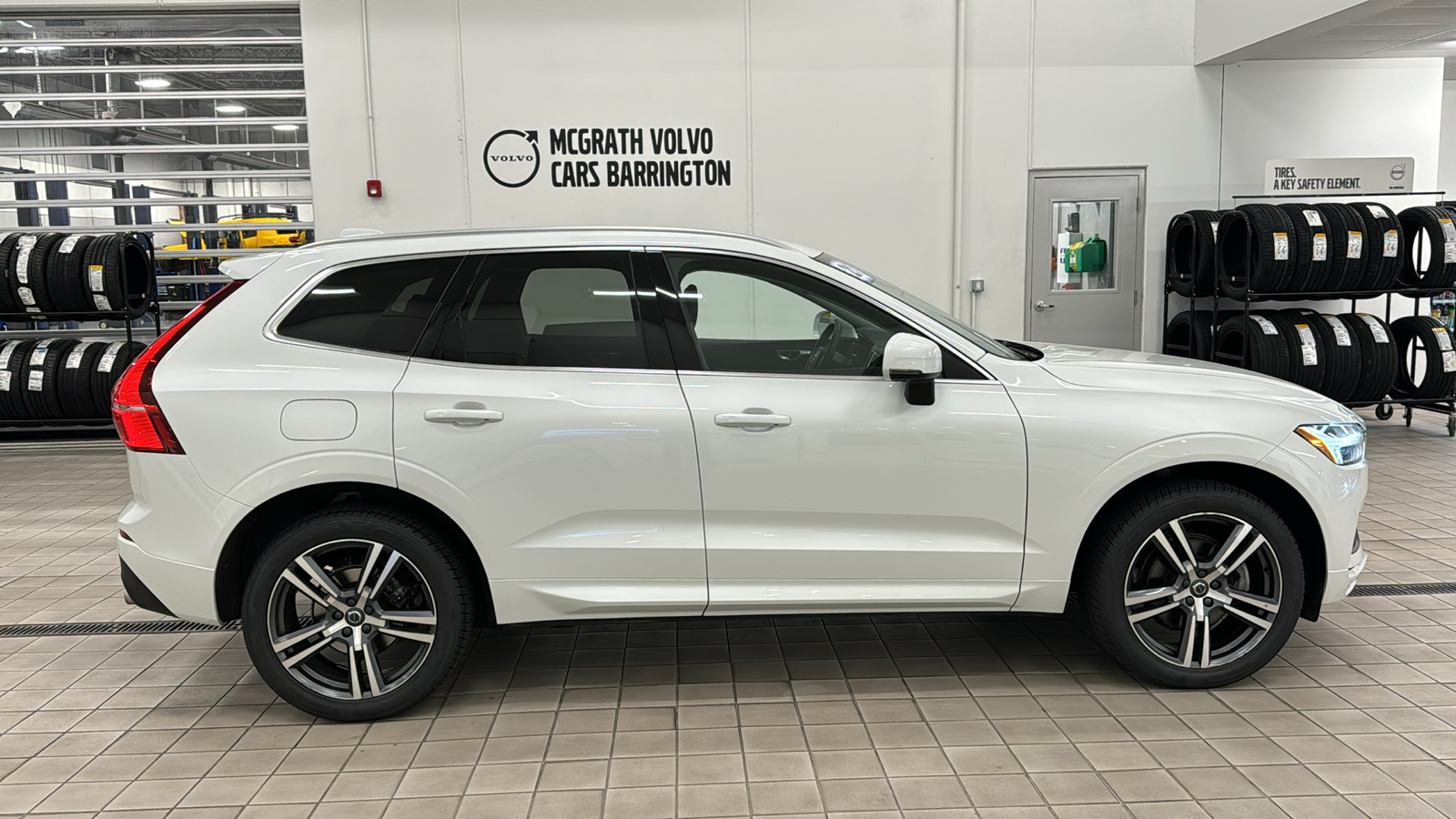 2021 Volvo XC60 Momentum 3