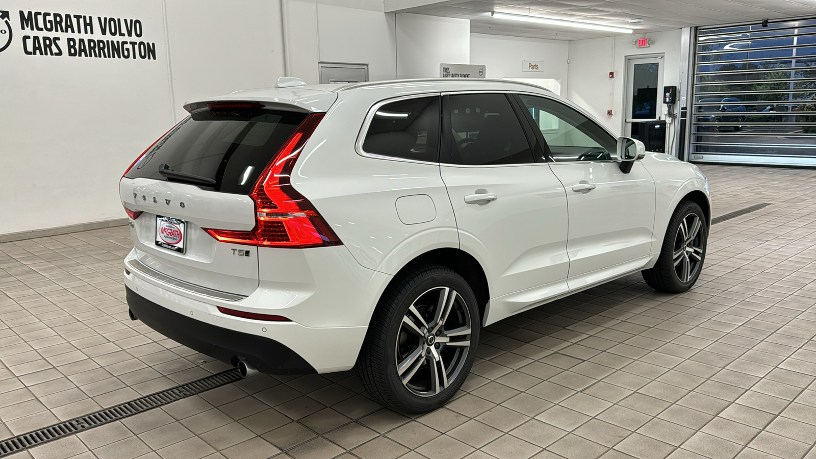 2021 Volvo XC60 Momentum 4