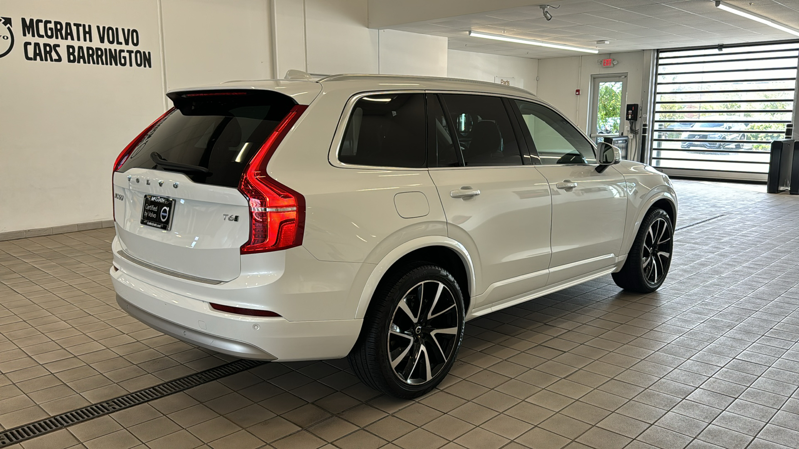 2022 Volvo XC90 Momentum 4