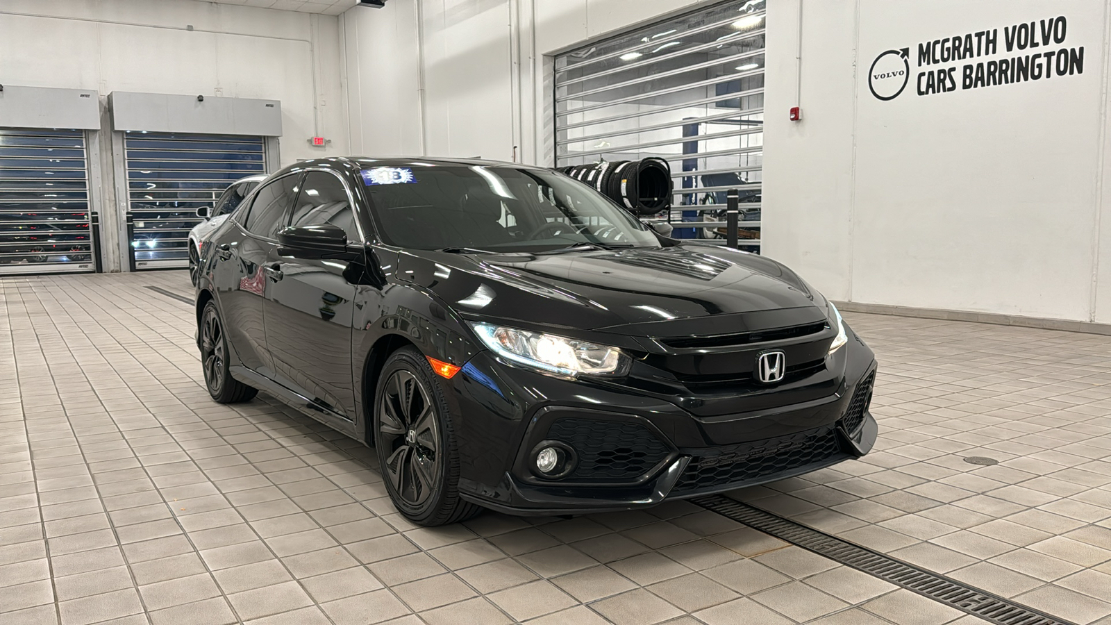 2018 Honda Civic Hatchback EX 2