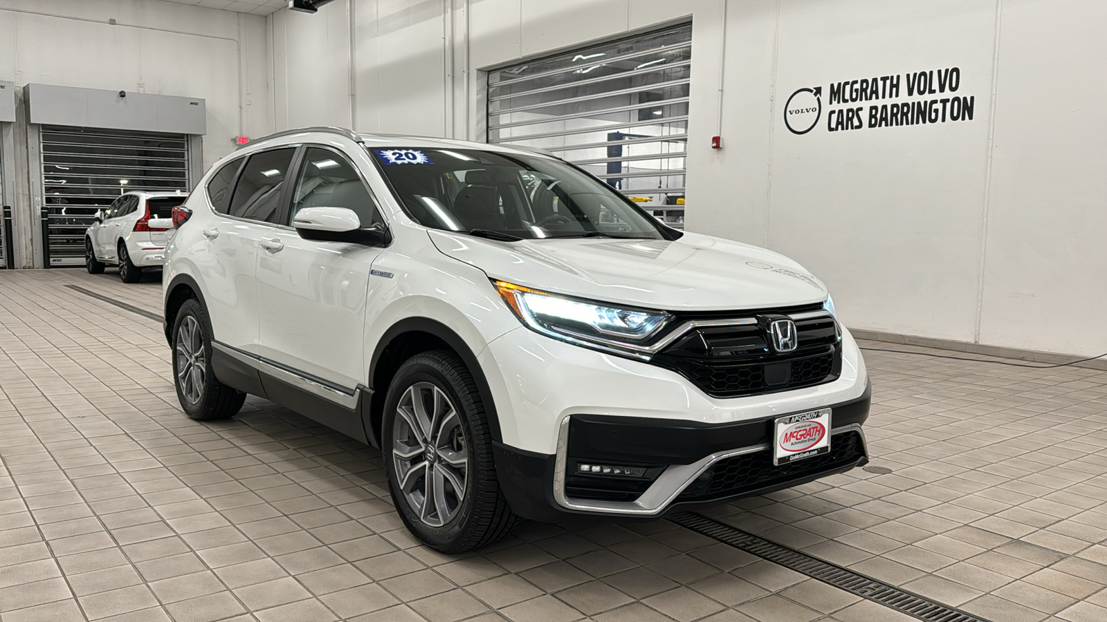 2020 Honda CR-V Hybrid Touring 2