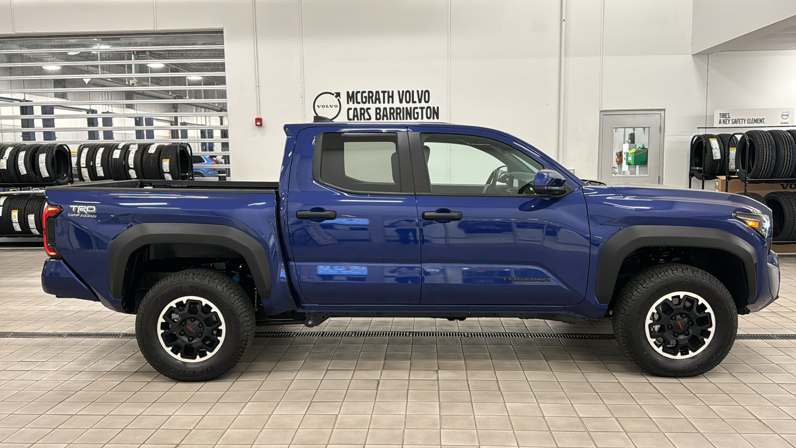 2024 Toyota Tacoma 4WD TRD Off Road 3