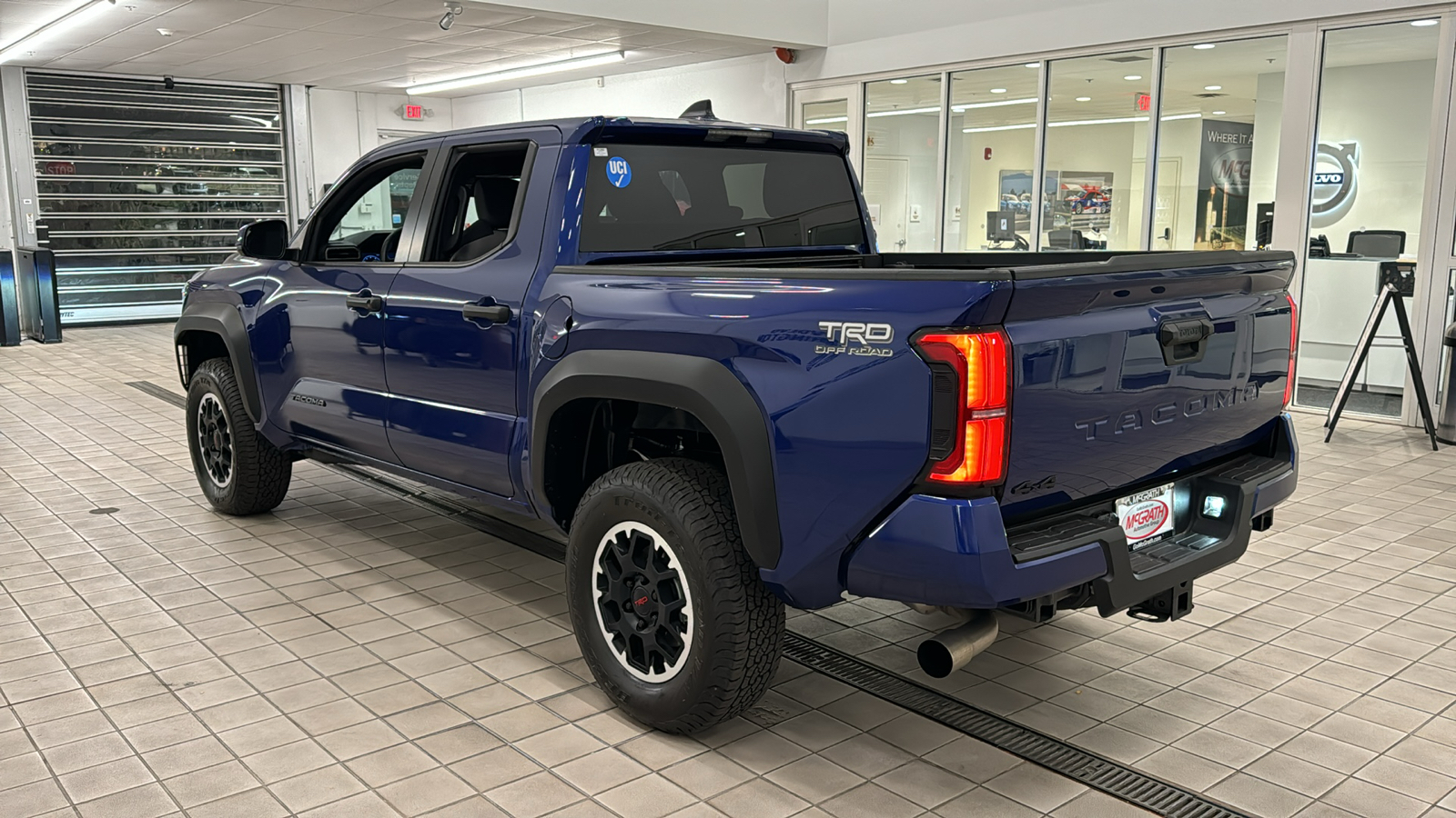 2024 Toyota Tacoma 4WD TRD Off Road 6