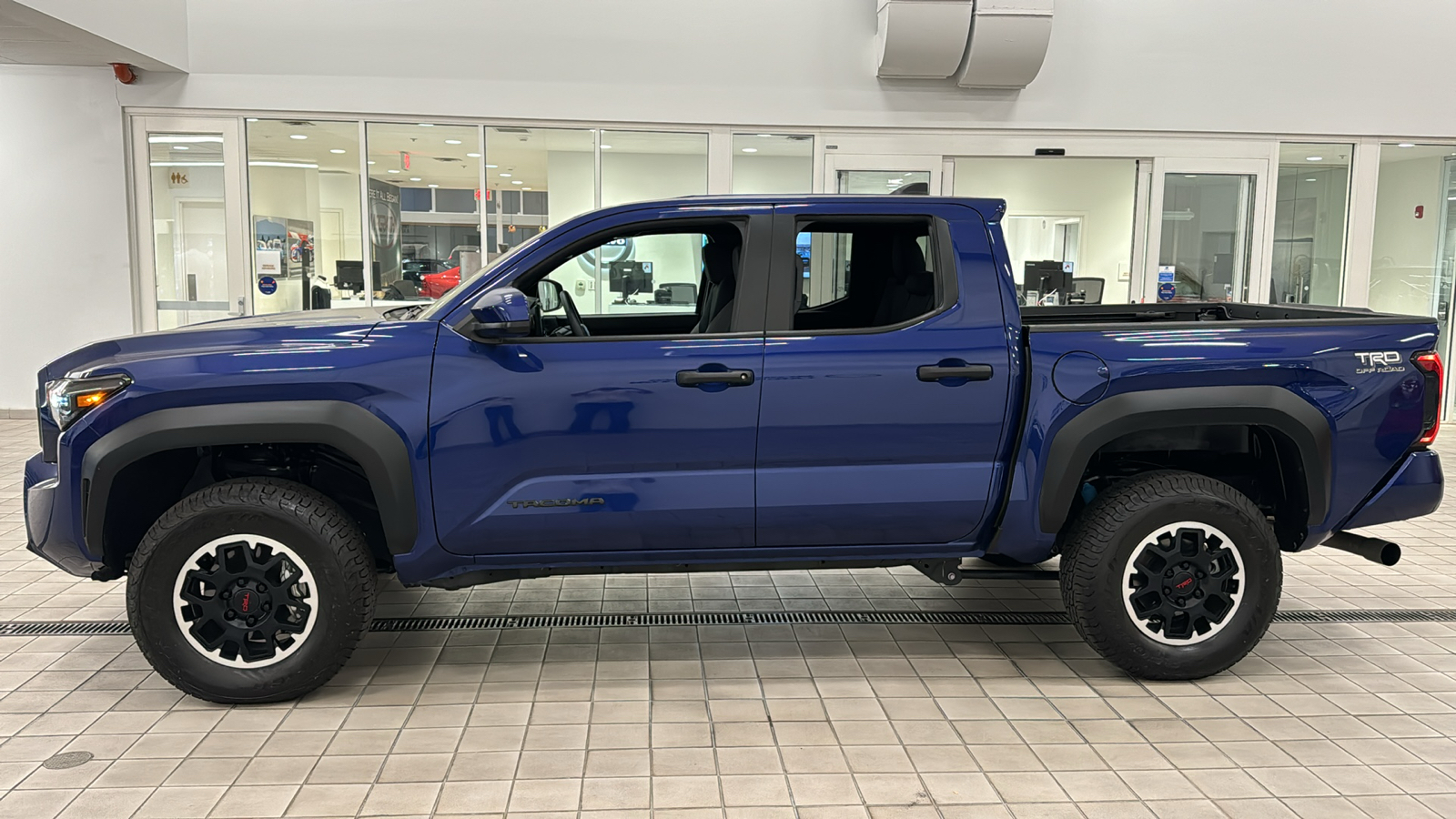 2024 Toyota Tacoma 4WD TRD Off Road 7