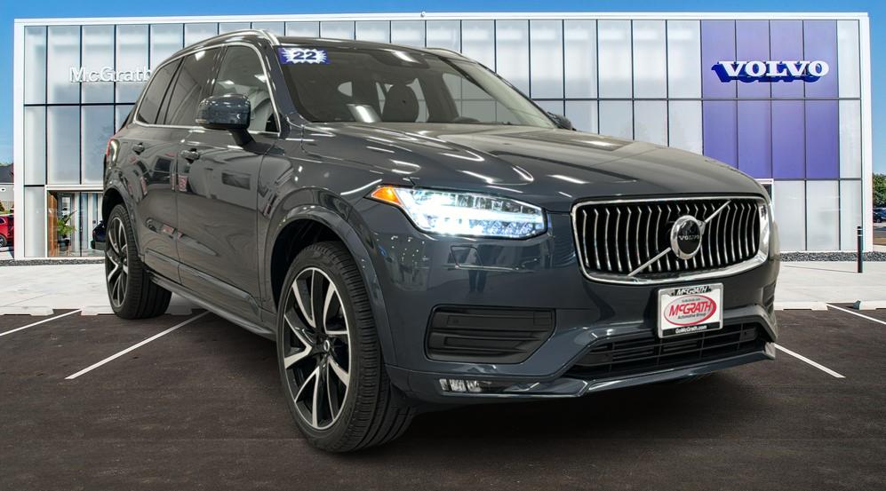 2022 Volvo XC90 Momentum 1