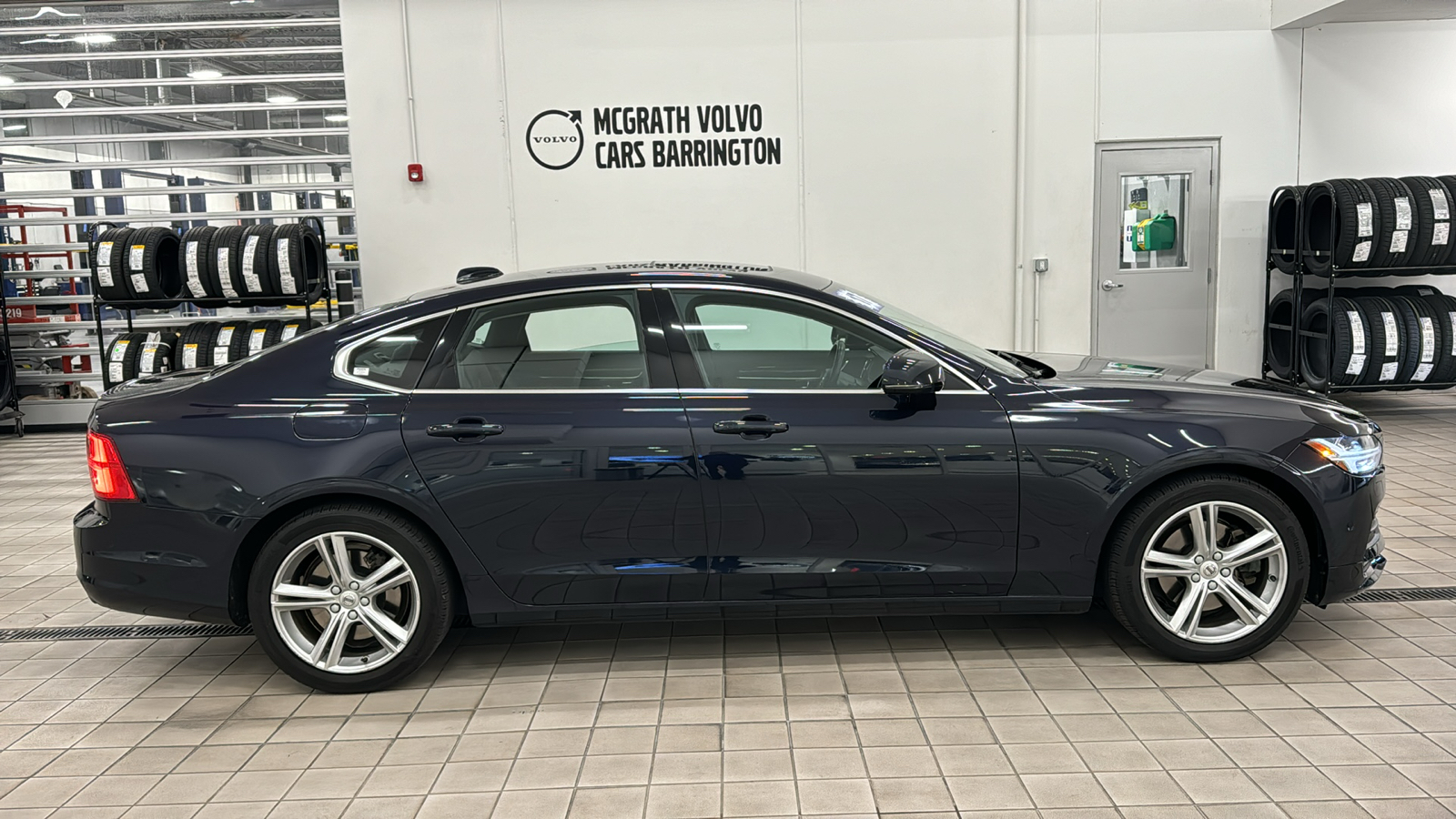 2017 Volvo S90 Momentum 3