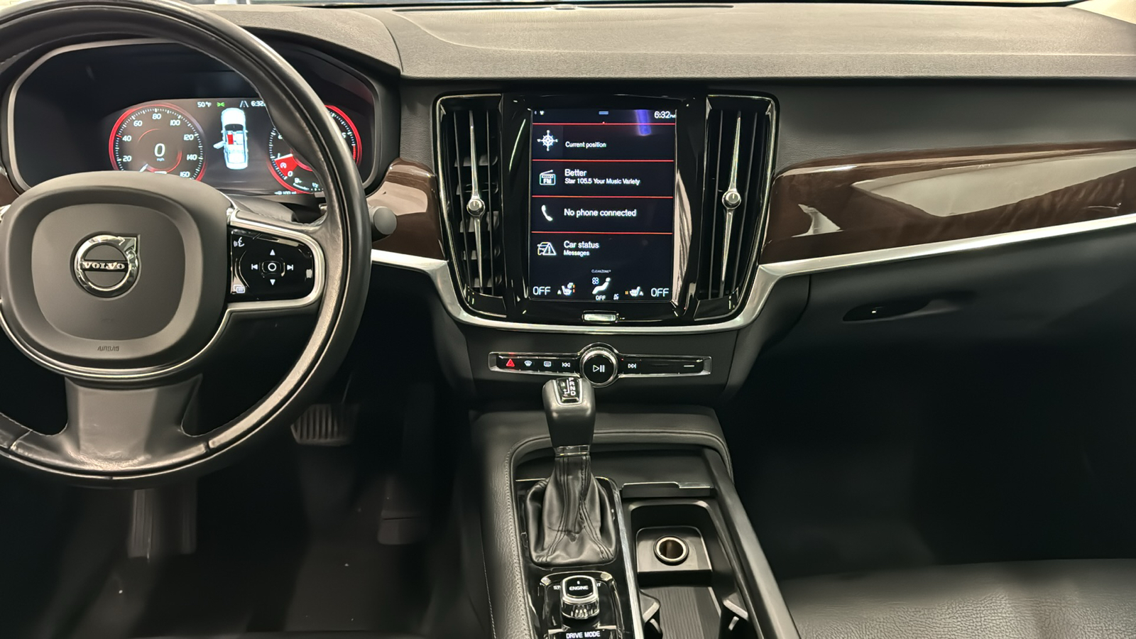 2017 Volvo S90 Momentum 10