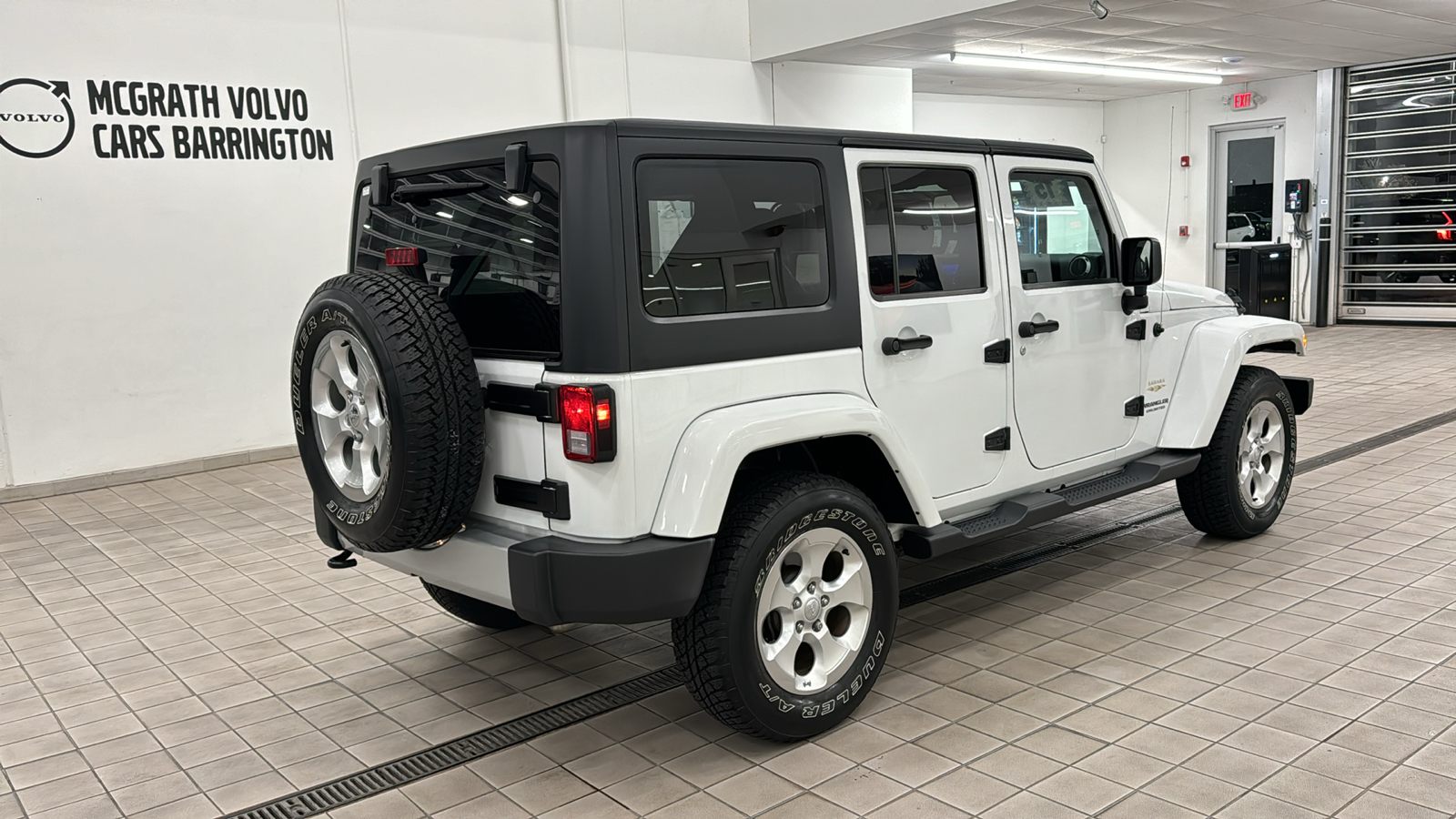 2015 Jeep Wrangler Unlimited Sahara 4