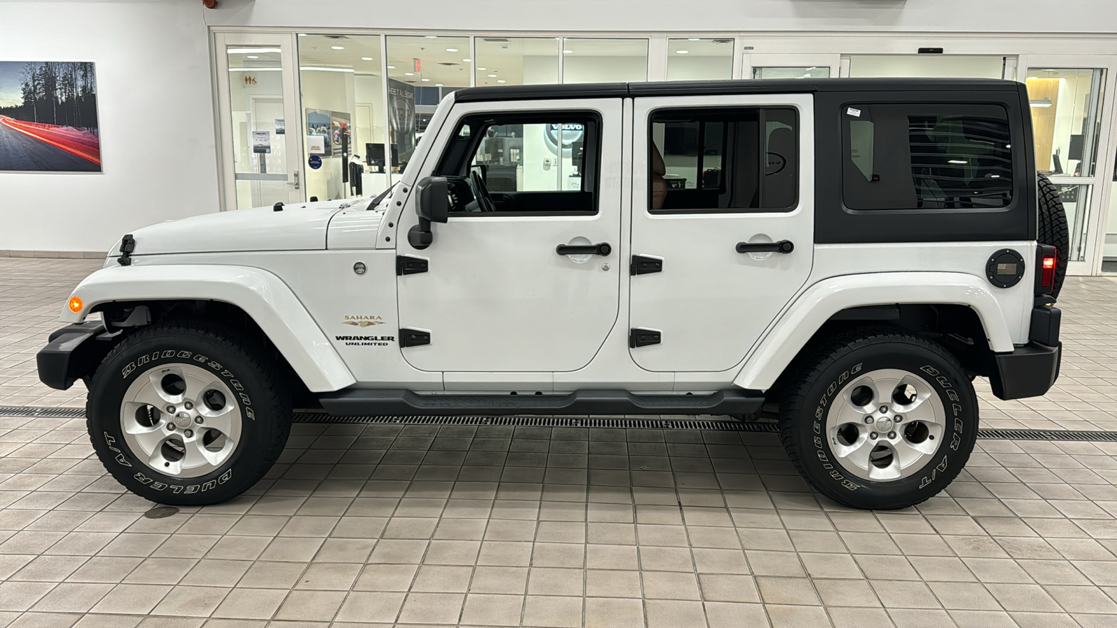 2015 Jeep Wrangler Unlimited Sahara 7