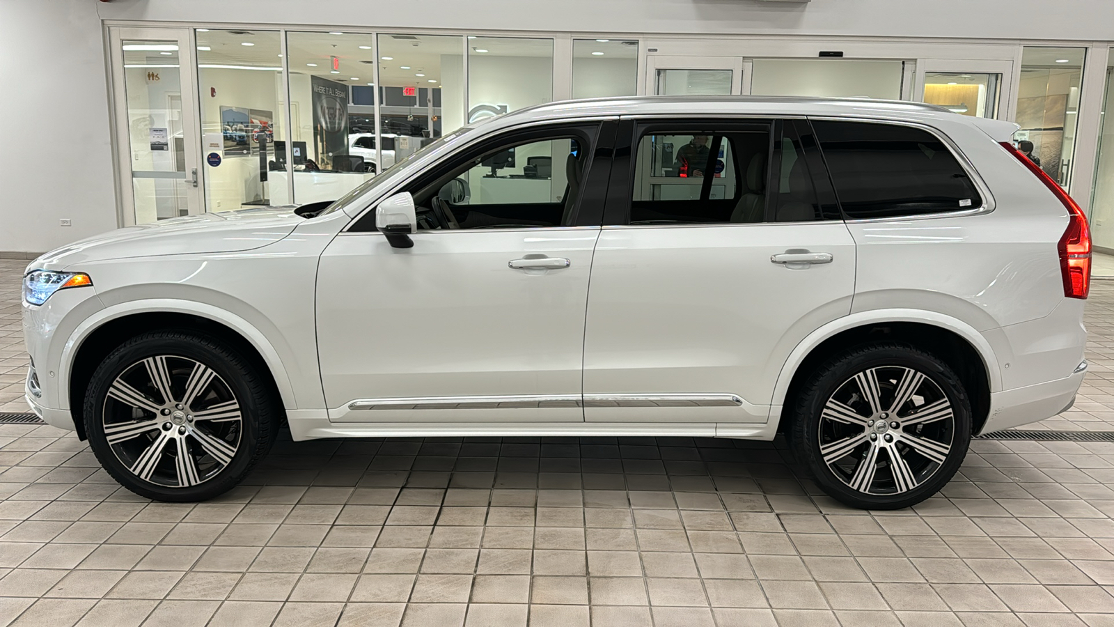 2022 Volvo XC90 Inscription 7