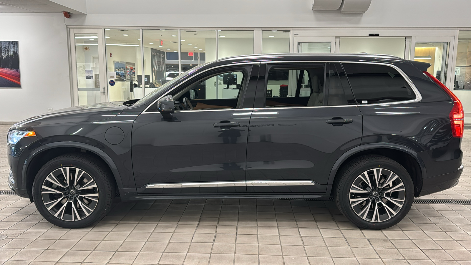 2022 Volvo XC90 Recharge Plug-In Hybrid Inscription Expression 7