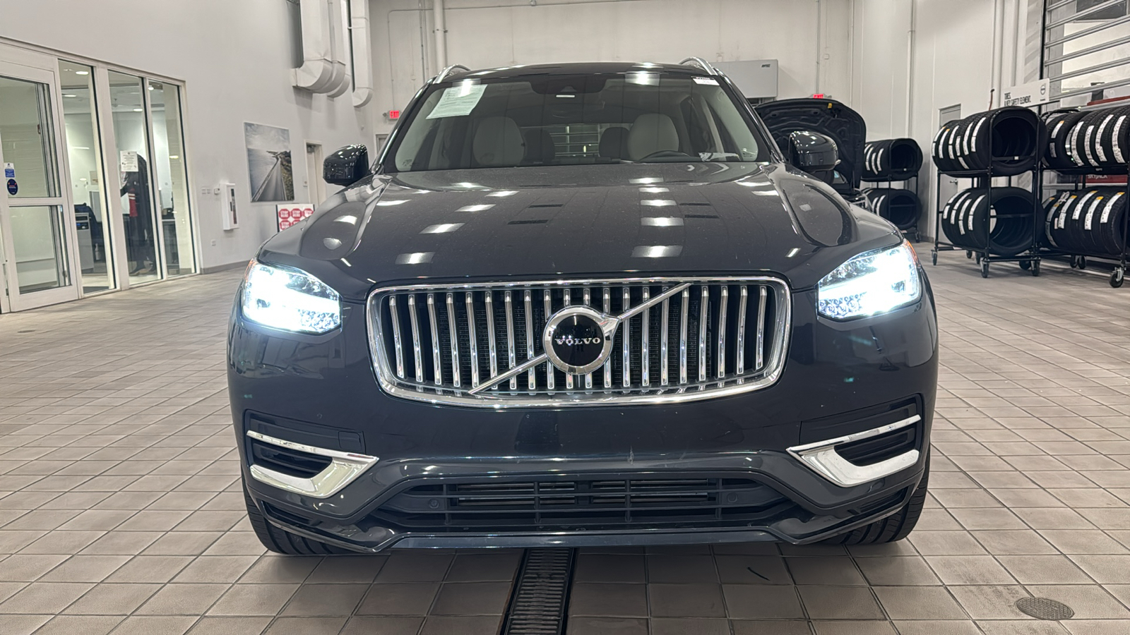 2022 Volvo XC90 Recharge Plug-In Hybrid Inscription Expression 9