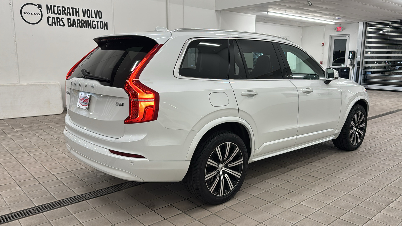 2023 Volvo XC90 Core 4