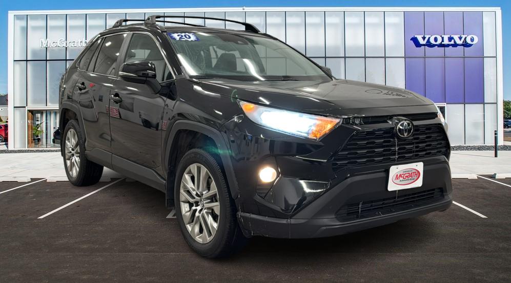 2020 Toyota RAV4 XLE Premium 1