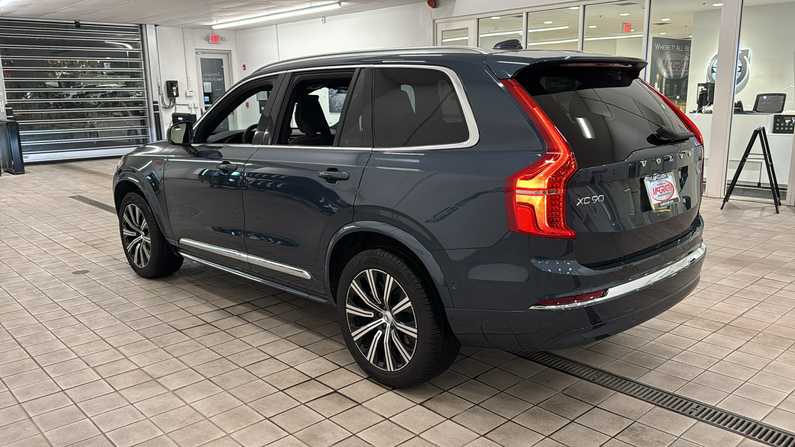 2024 Volvo XC90 Plus Bright Theme 6