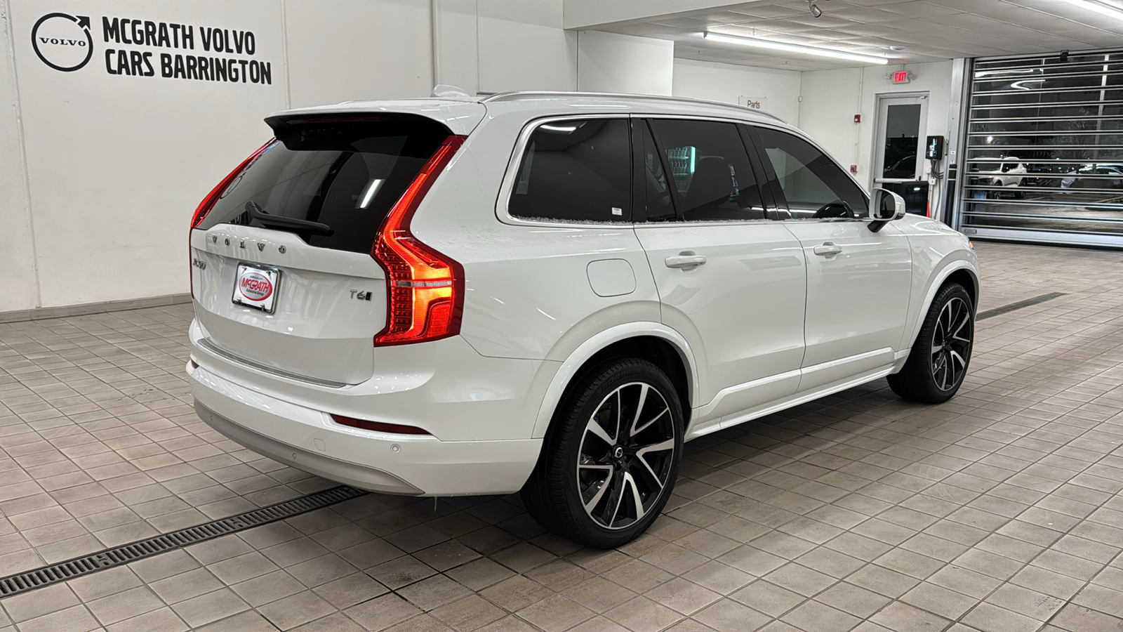 2022 Volvo XC90 Momentum 4