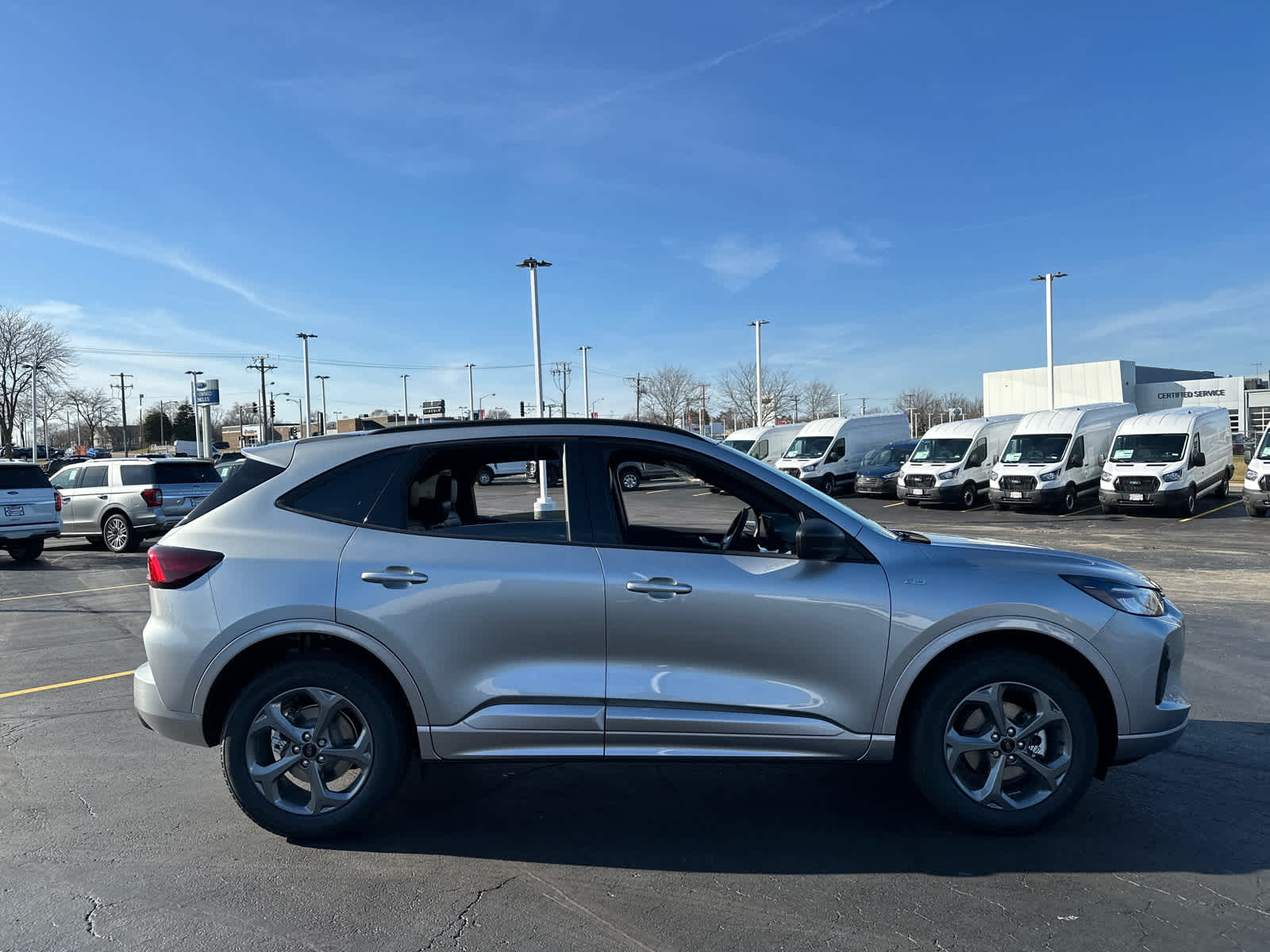 2024 Ford Escape ST-Line 9