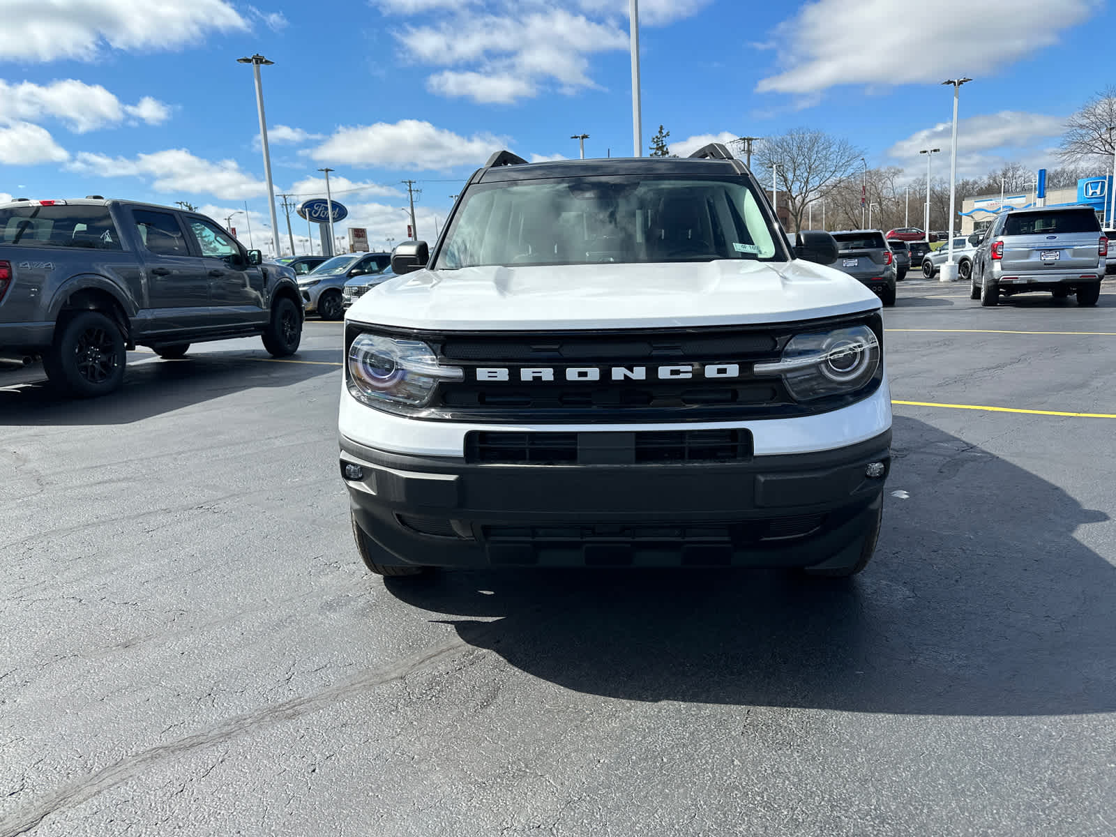 2024 Ford Bronco Sport Outer Banks 3