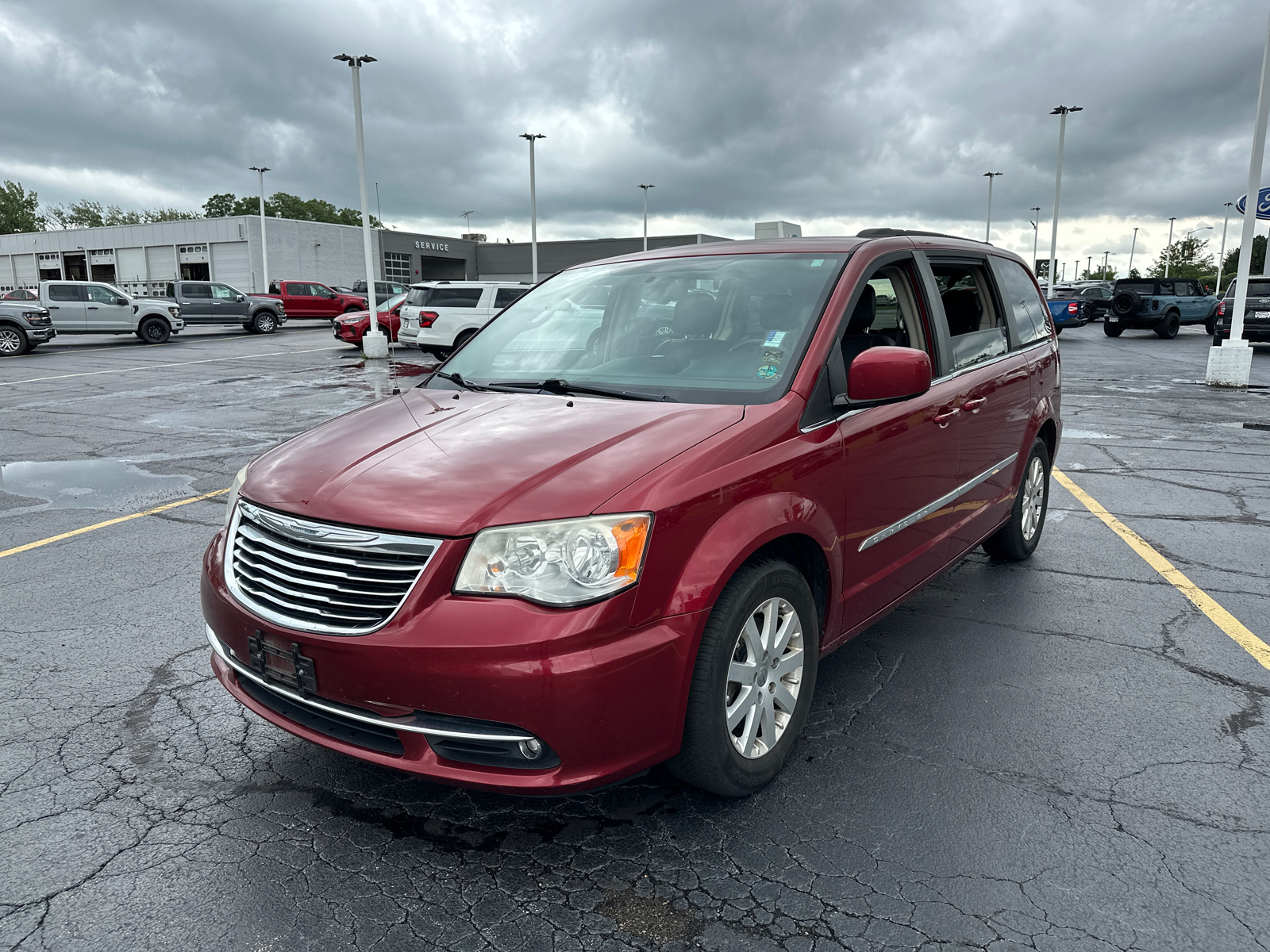 2014 Chrysler Town & Country Touring 4