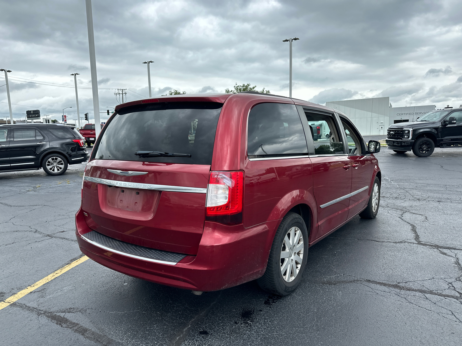 2014 Chrysler Town & Country Touring 8