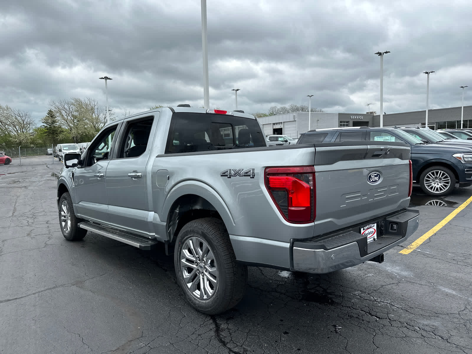 2024 Ford F-150 XLT 4WD SuperCrew 5.5 Box 6