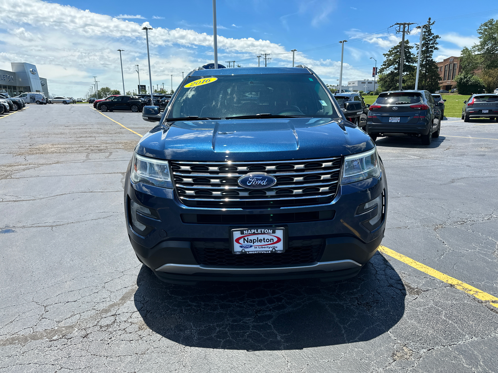 2016 Ford Explorer XLT 3