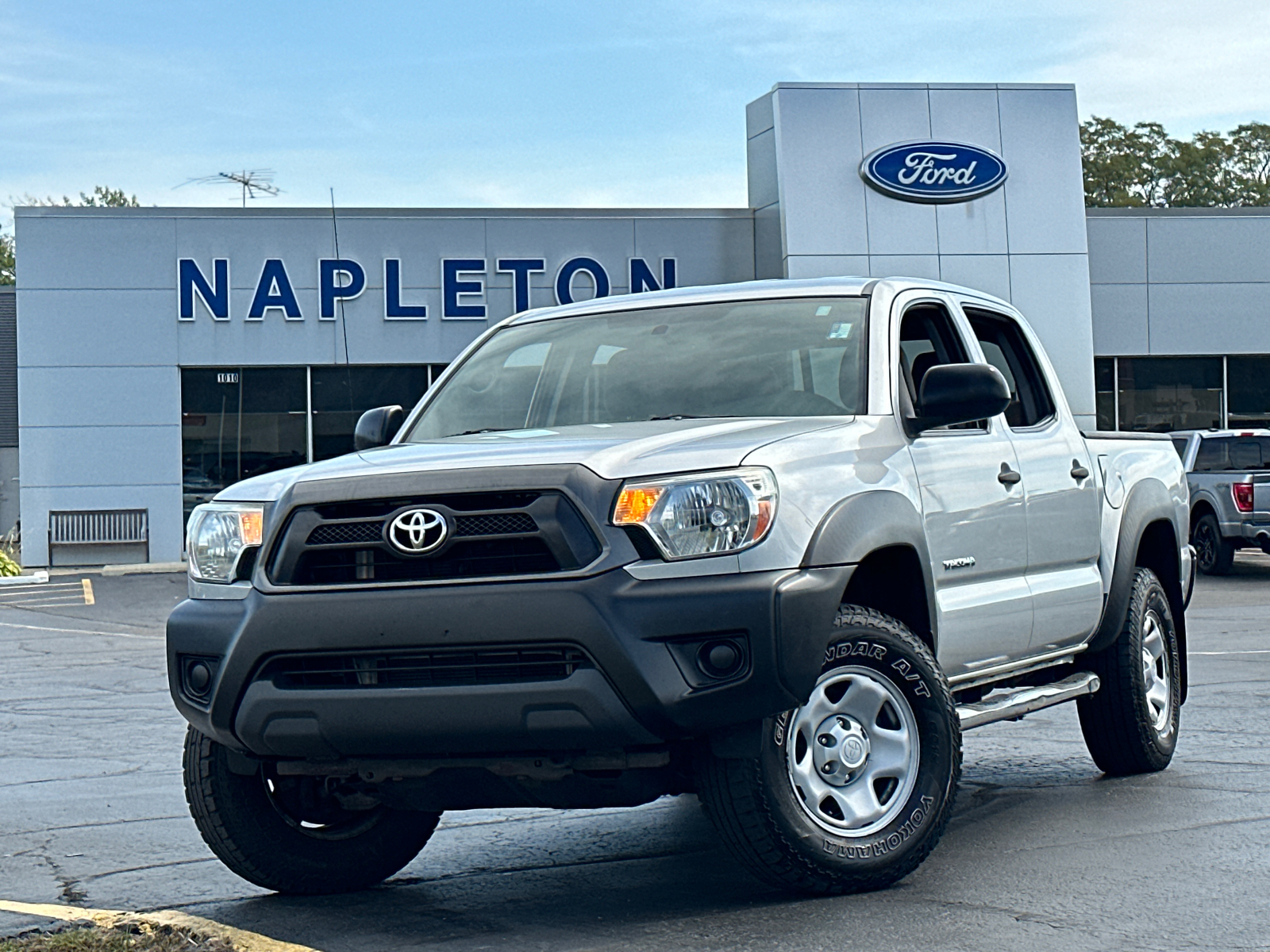 2013 Toyota Tacoma PreRunner 2WD Double Cab I4 AT 1