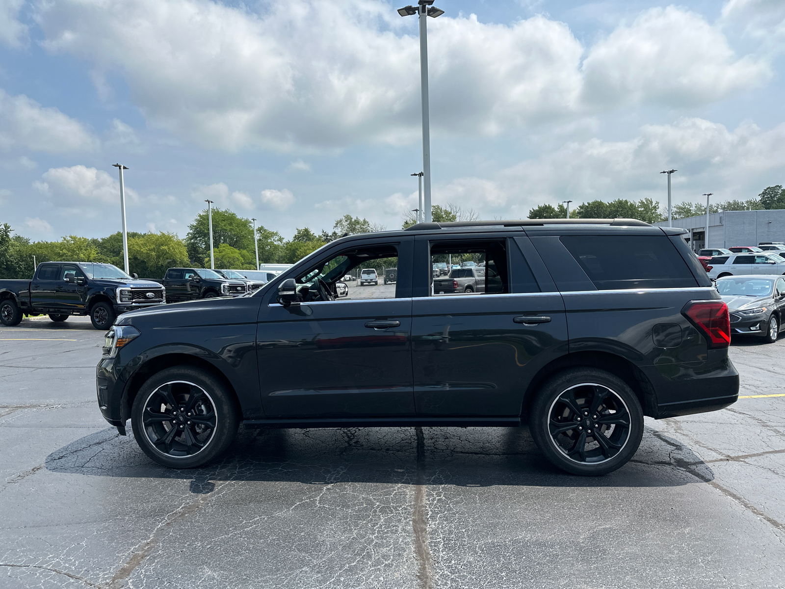 2023 Ford Expedition Limited 5