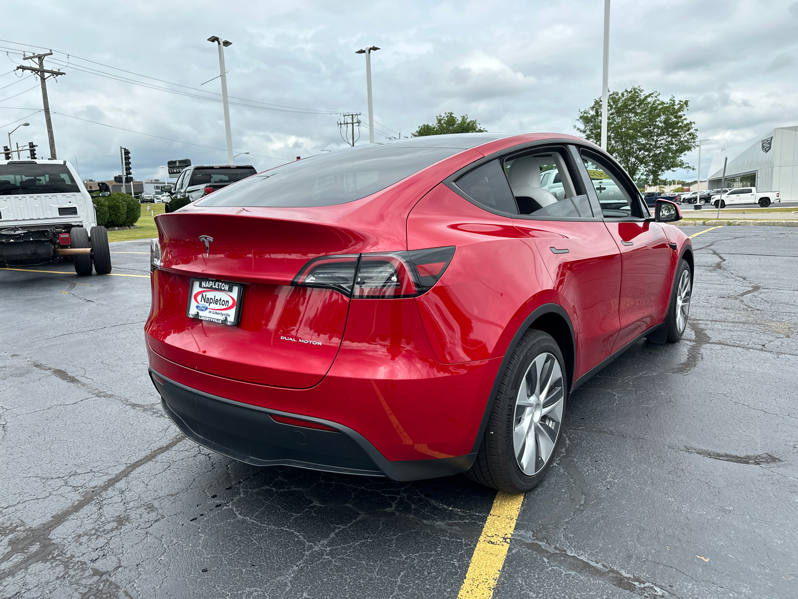 2023 Tesla Model Y  8