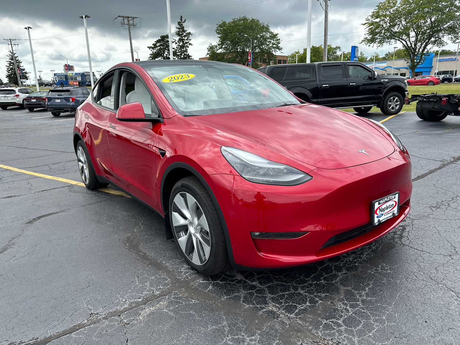 2023 Tesla Model Y  10